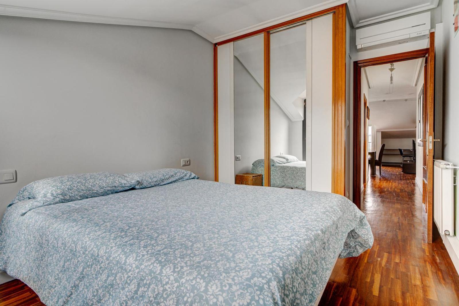 Luminoso Atico Con Terraza, Irun, Parking, 4Pax Apartment Exterior foto